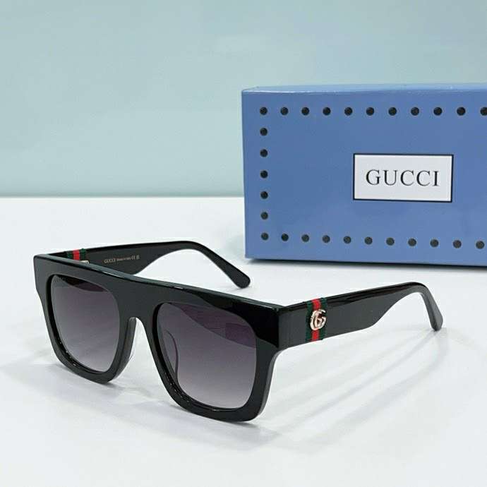 Picture of Gucci Sunglasses _SKUfw57303494fw